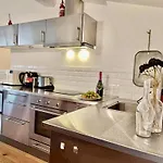 Loft Chic Verdun / Conciergeriedamecarcas