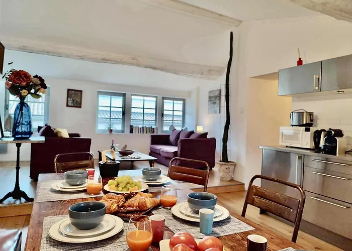 Loft Chic Verdun / Conciergeriedamecarcas